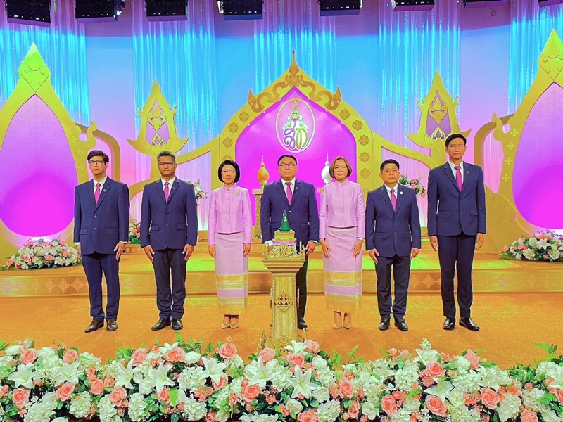 ดอนเมืองโทล์ลเวย์ ร่วมบันทึกเทปถวายพระพร